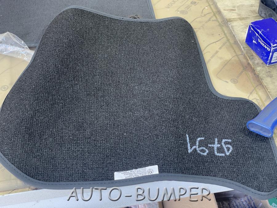 VW Golf 6, Jetta 2011- К-т ковриков, "Черный/серый кристал" 1K2864435H 1K2864436H  1K0864451H 1K0864452H 